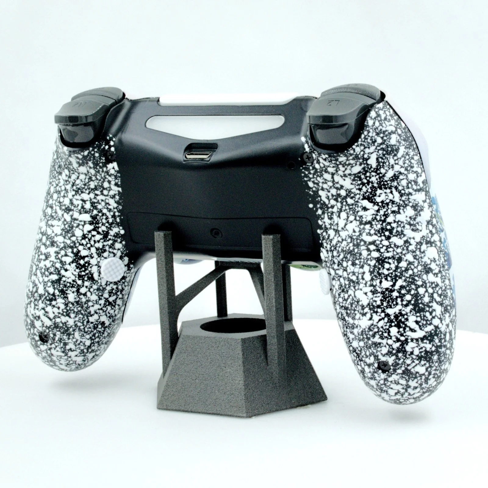 PS4 Refurbished Controller (1941) - Image 2