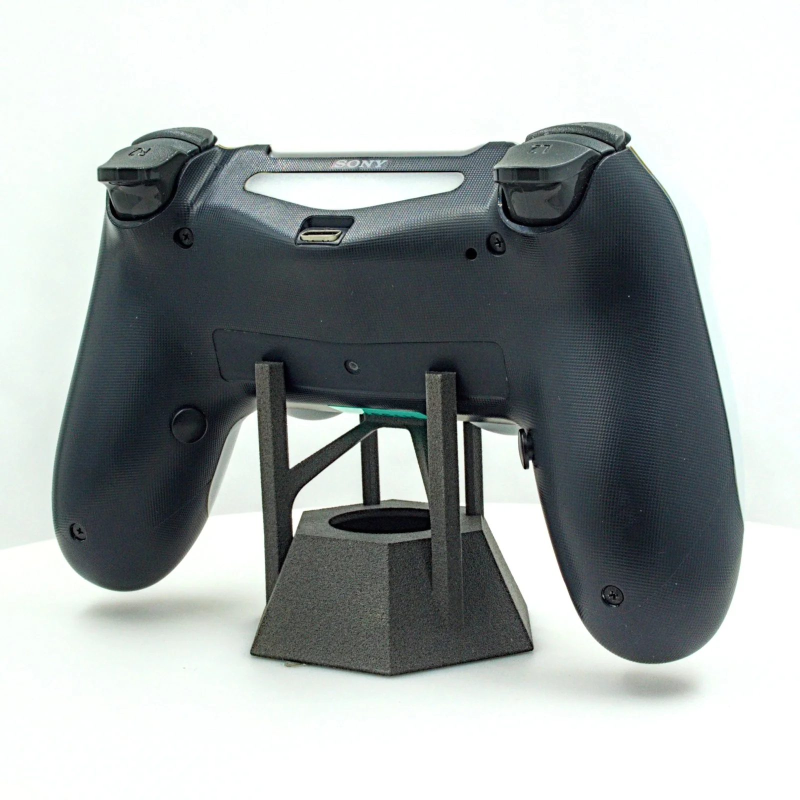 PS4 Refurbished Controller (1997) - Image 2