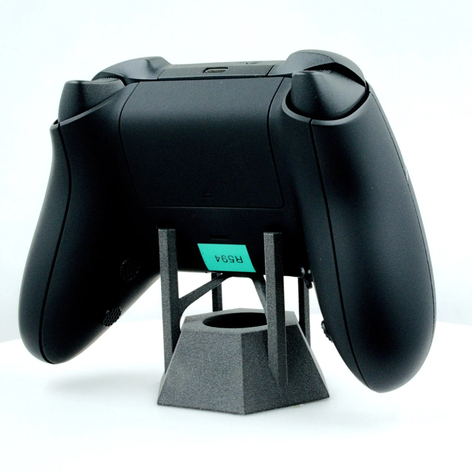 Xbox Series Refurbished Controller (594) - Image 2