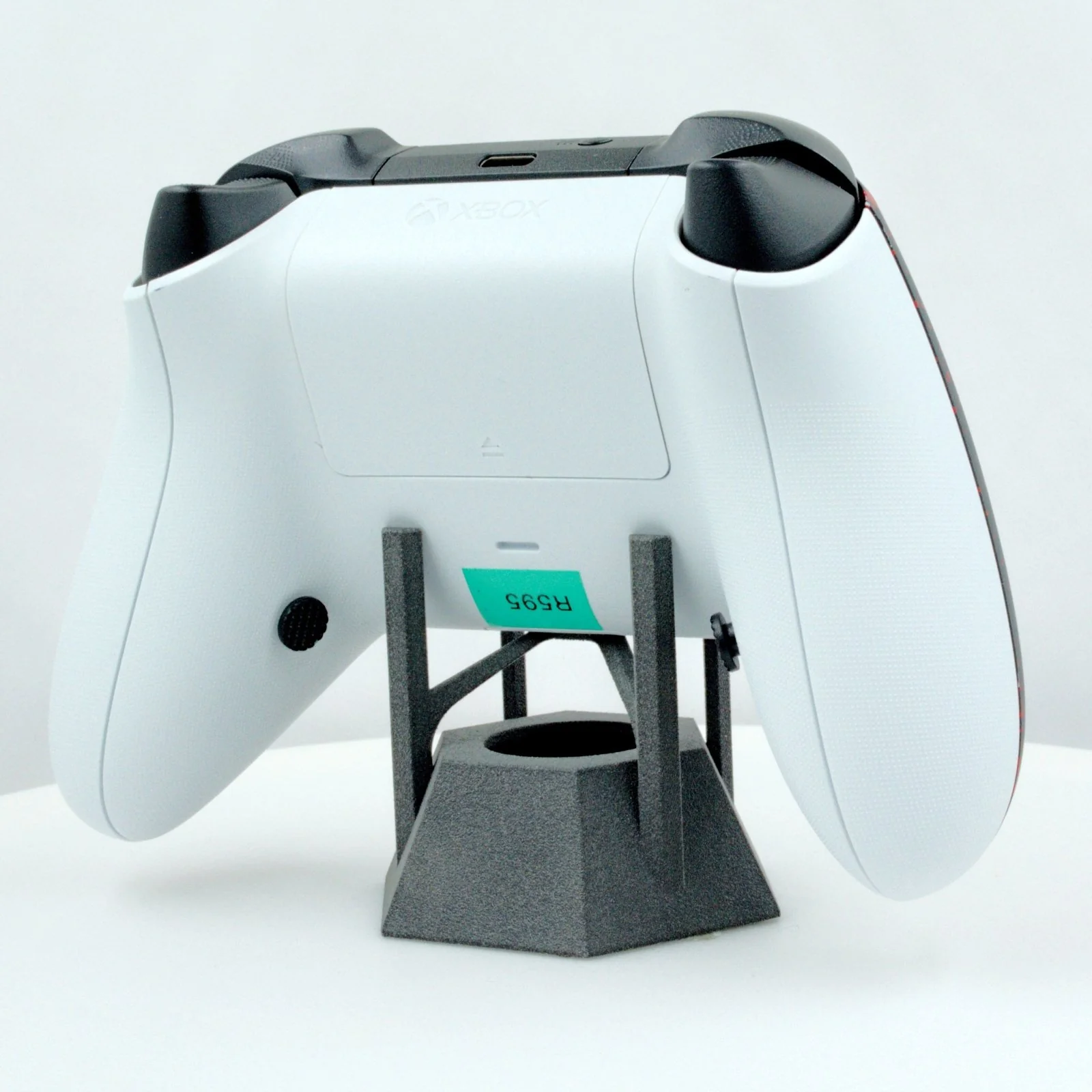 Xbox Series Refurbished Controller (595) - Image 2