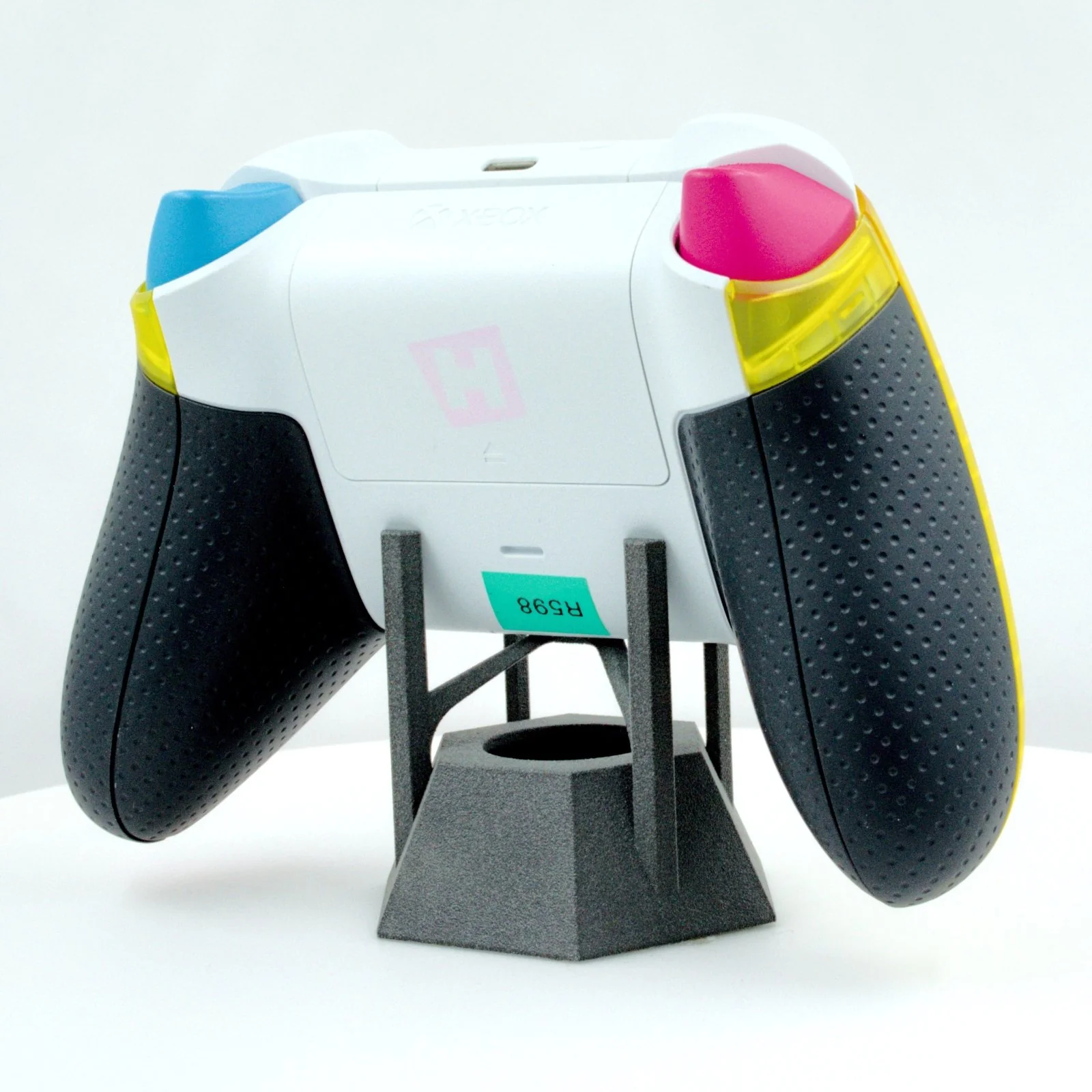 Xbox Series Refurbished Controller (598) - Image 2